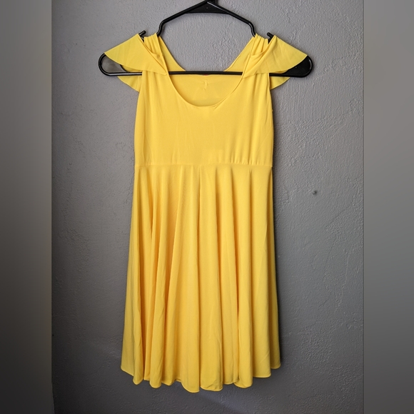 Sensory friendly Belle dress LIKE MORE STYLES TO BUNDLE THESE FOR $9 EACH! - Picture 2 of 3